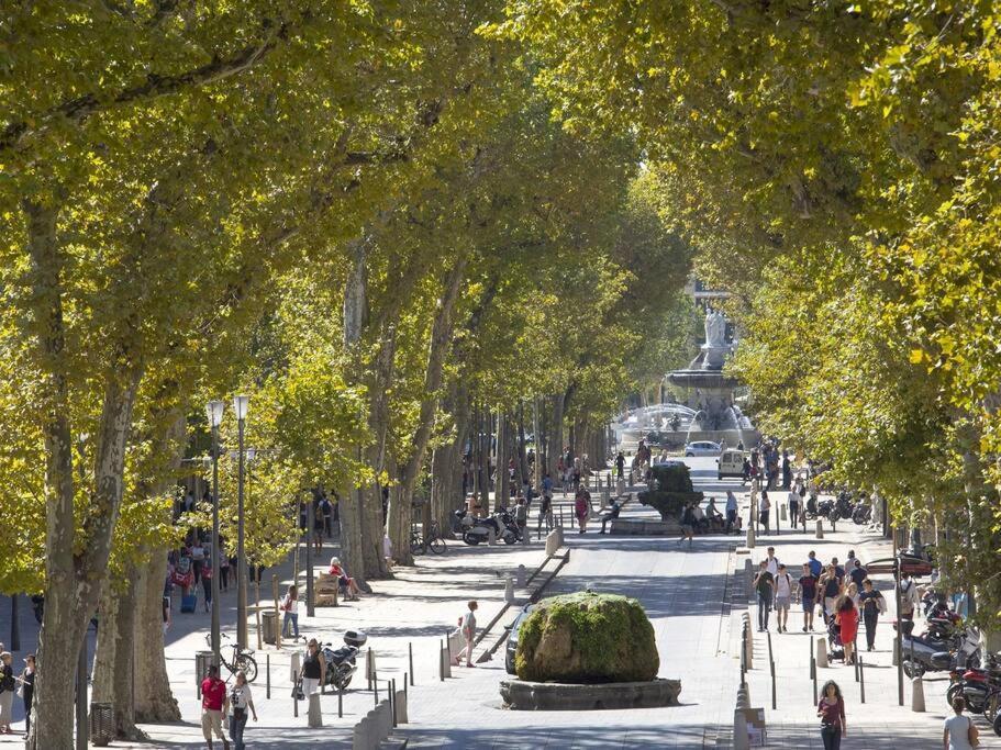 Le Petit Charrier Apartment Aix-en-Provence Luaran gambar